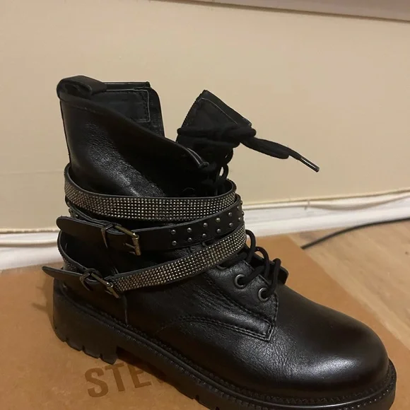 Steve Madden Black Combat Boots with zipper/lace-up with rhinestones. - Picture 11 of 15
